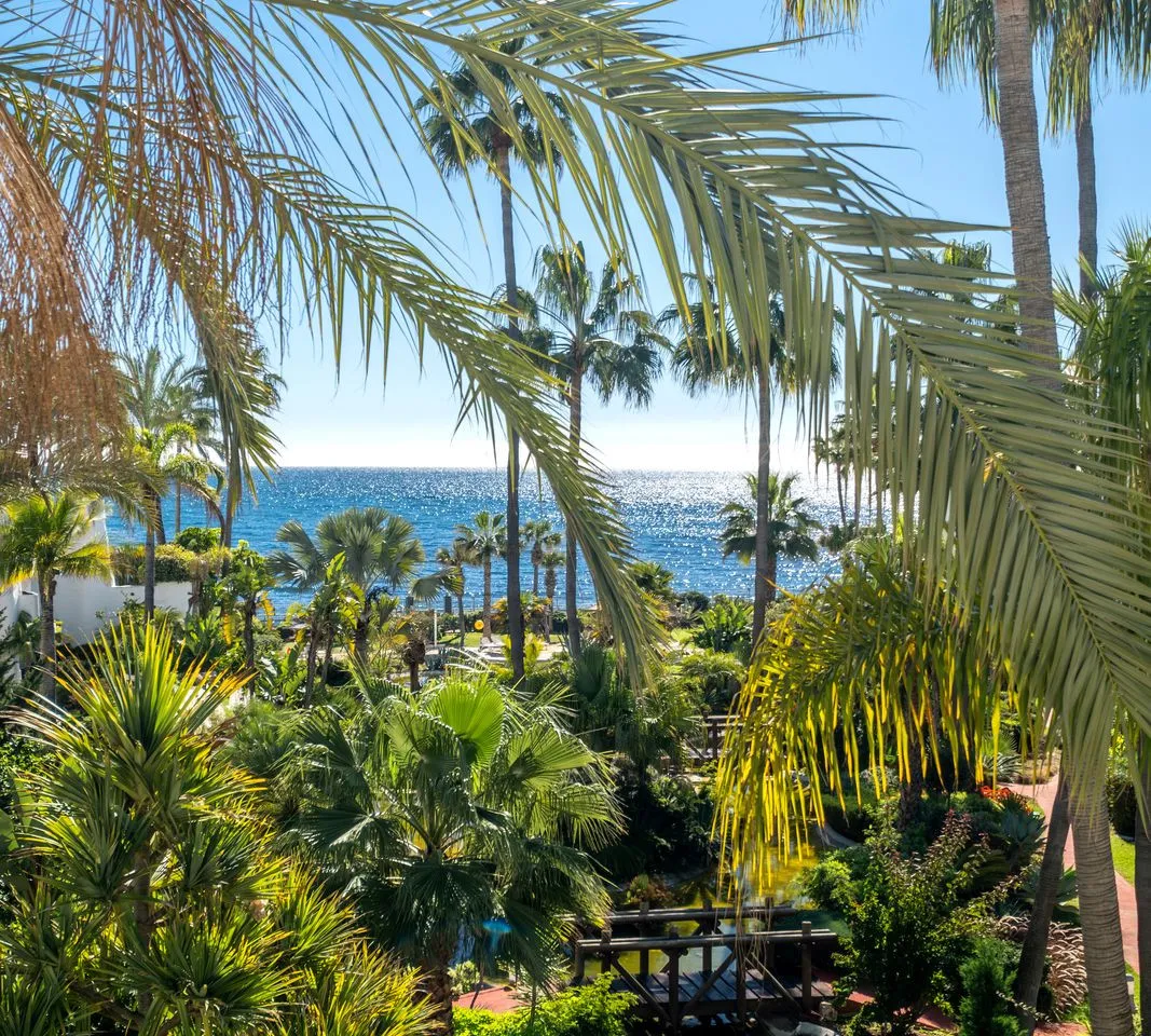 4f876b2d-1811-49e2-9b1b-fca47437c693