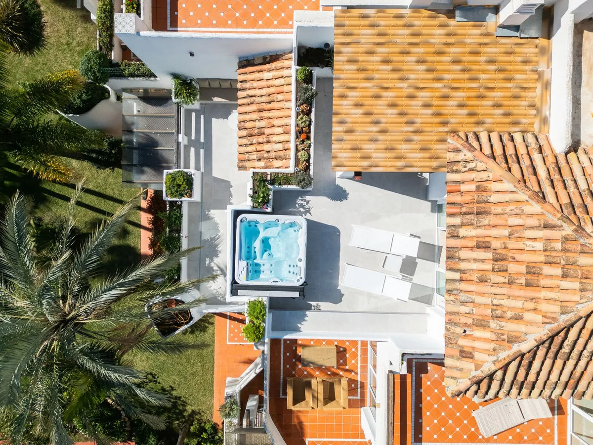 a0bdf029-081e-4f2a-bb19-1a364da8de74