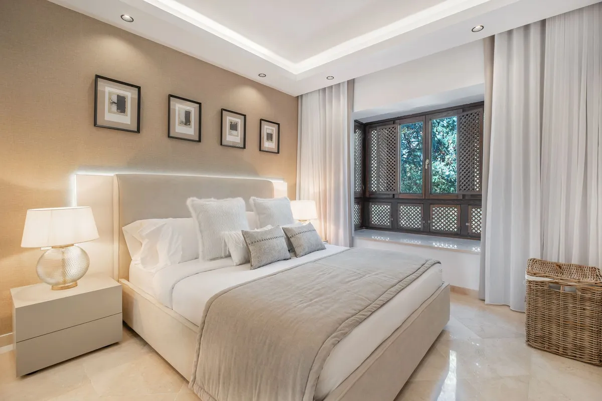 e0f8cbc8-6c1d-4c78-800d-a2e47560dacc