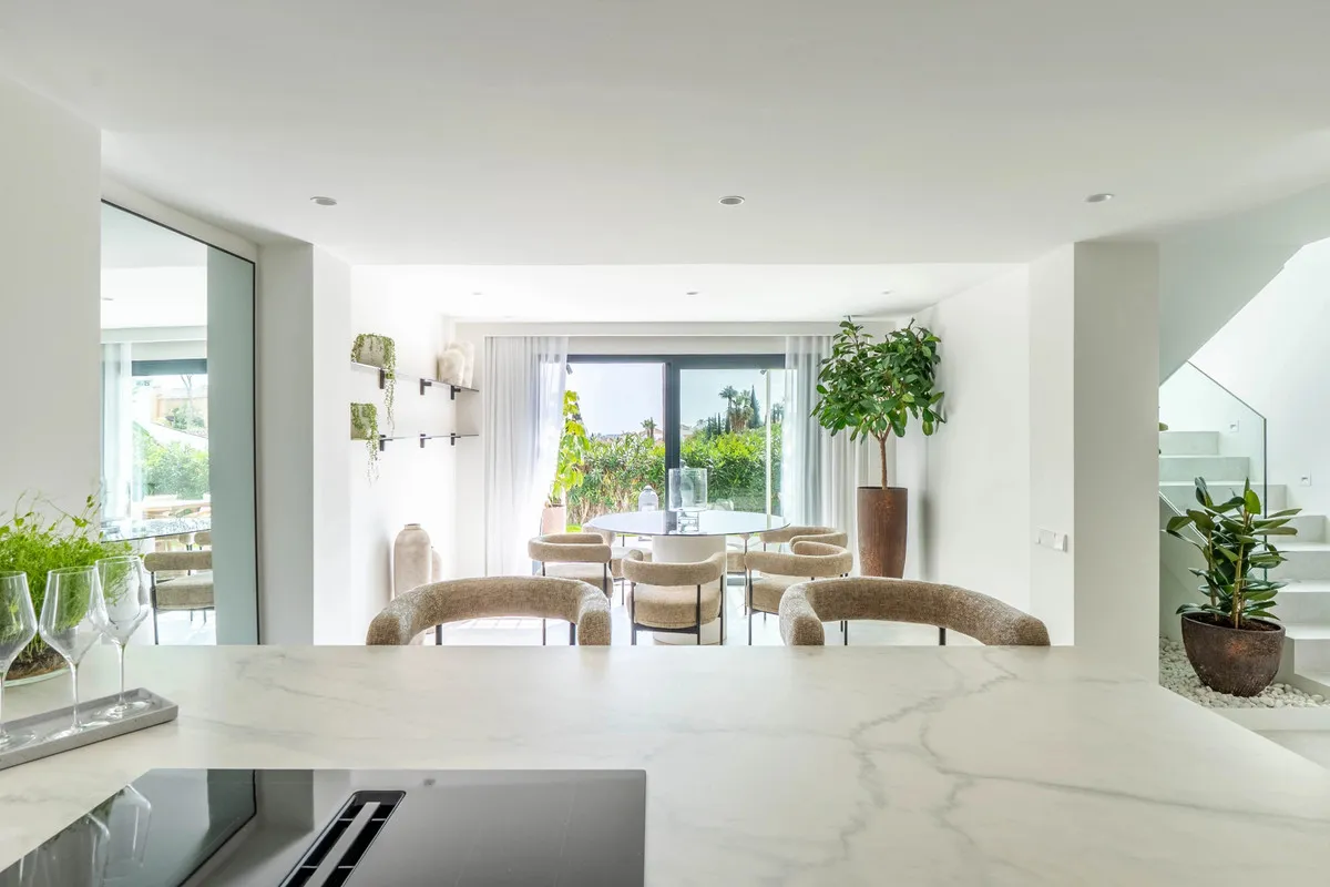 23bc1fa0-a7f2-4fd4-9af0-53813c07b421