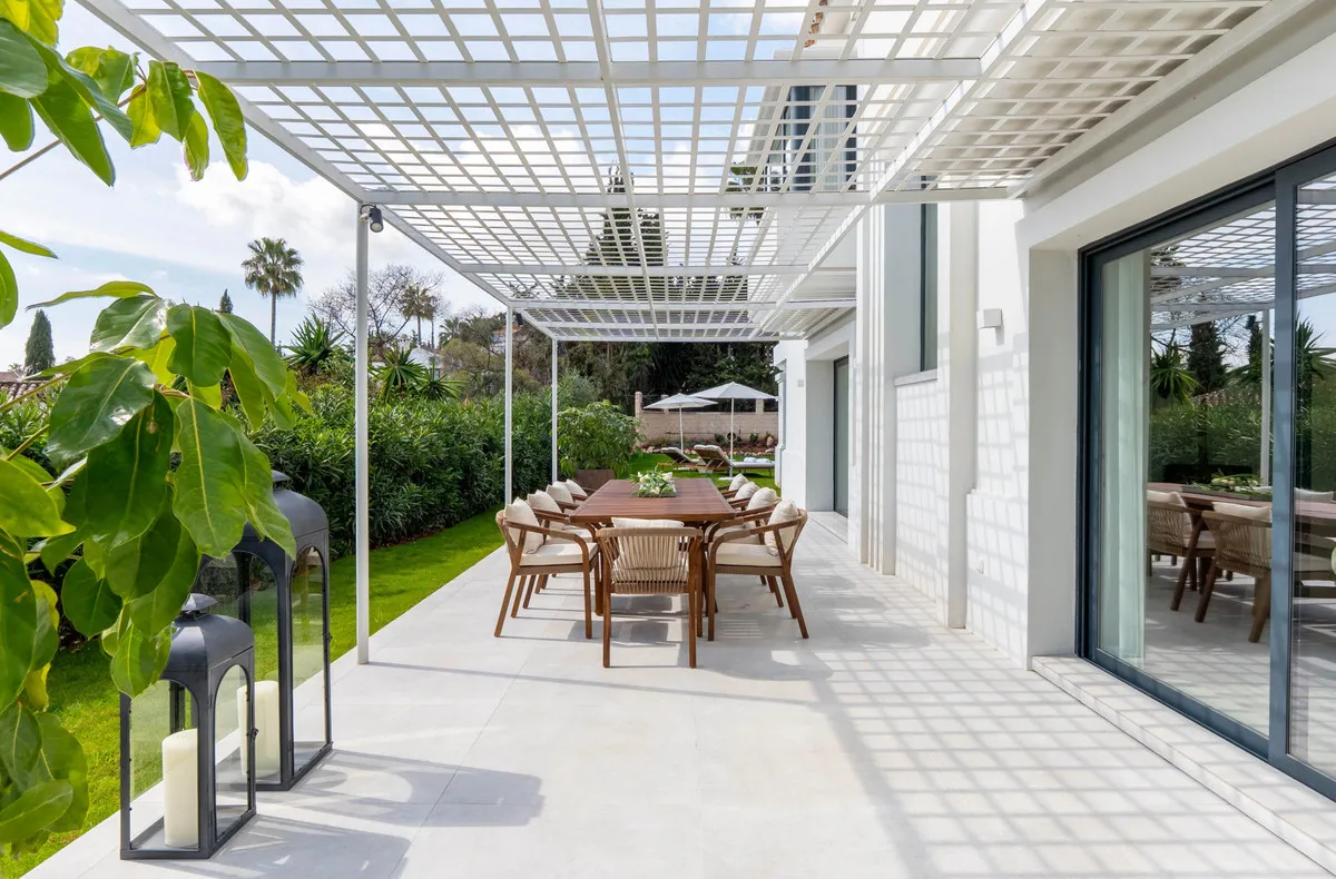 9901bb89-bada-491a-a645-dc2415e4477b