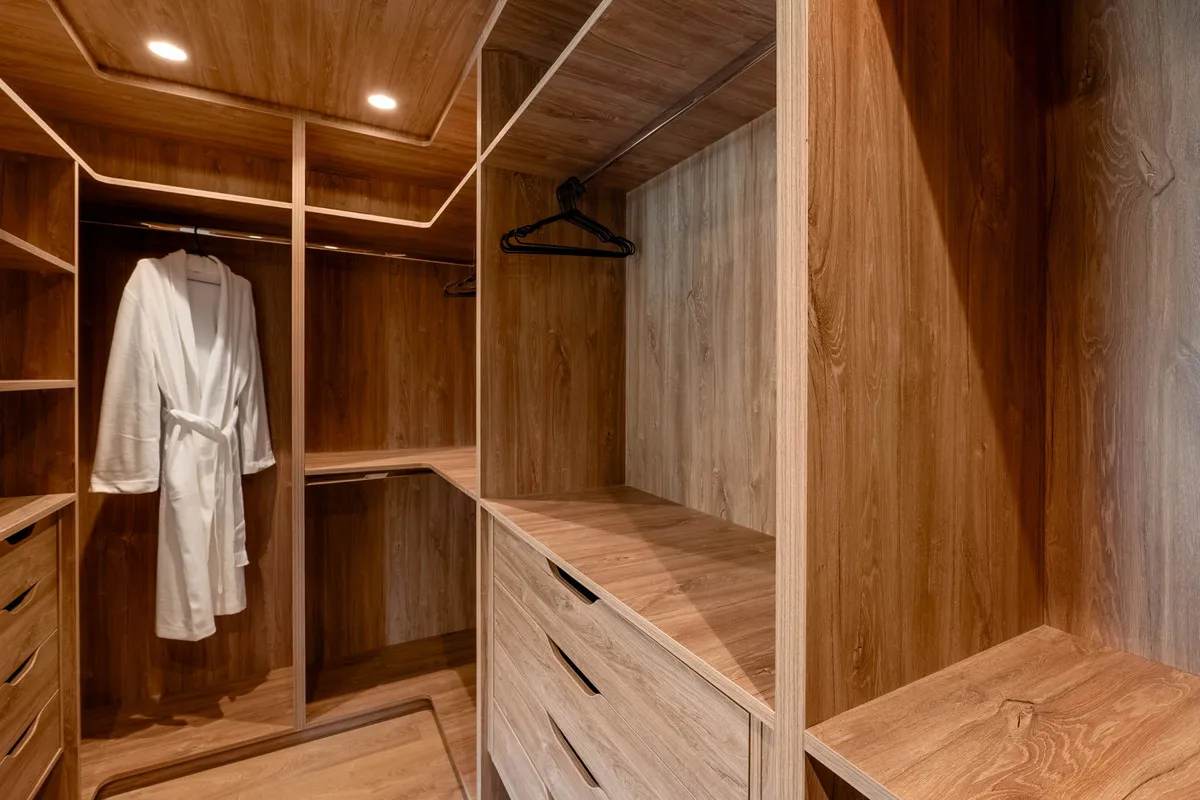 a61f8ba7-e392-4d39-9290-d0ef1232ebf5