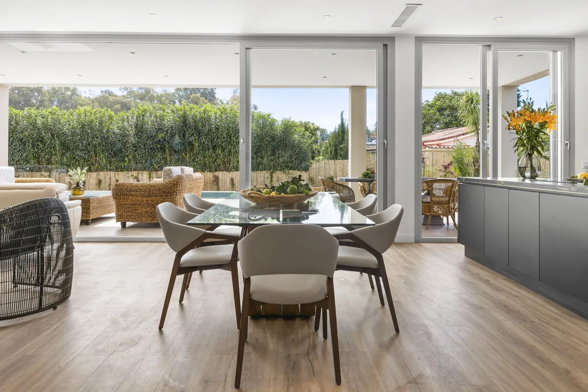 9240bd63-2b0d-4050-bcf1-d14de413842b