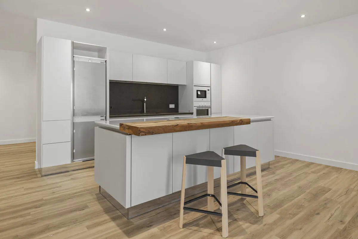 e06a5b53-f315-4871-a578-740c92ee3c1c