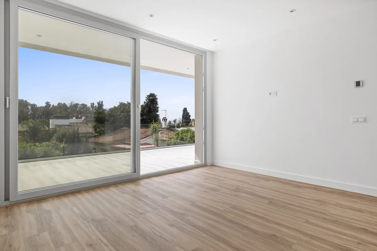 f64c7409-c9ce-45b0-ba92-e2ab204c7c17