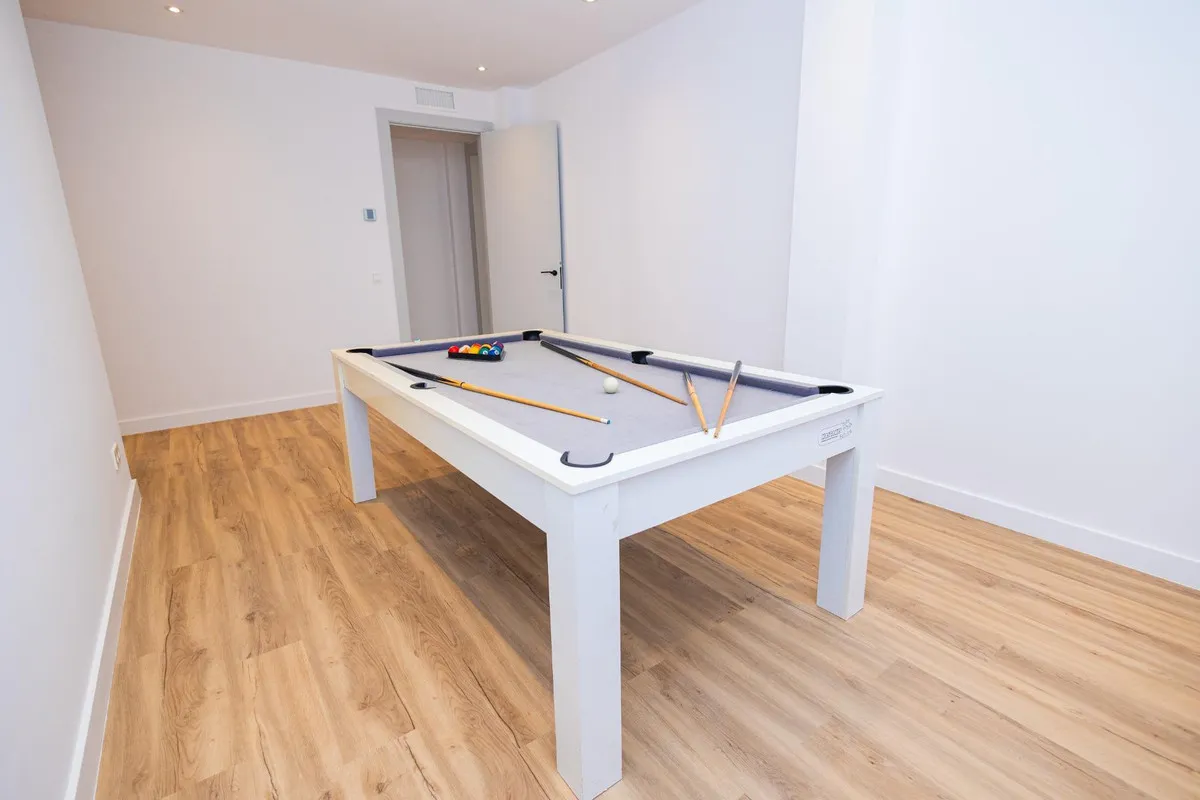 4e8d769b-084c-4e44-88d2-7db46b62b95c