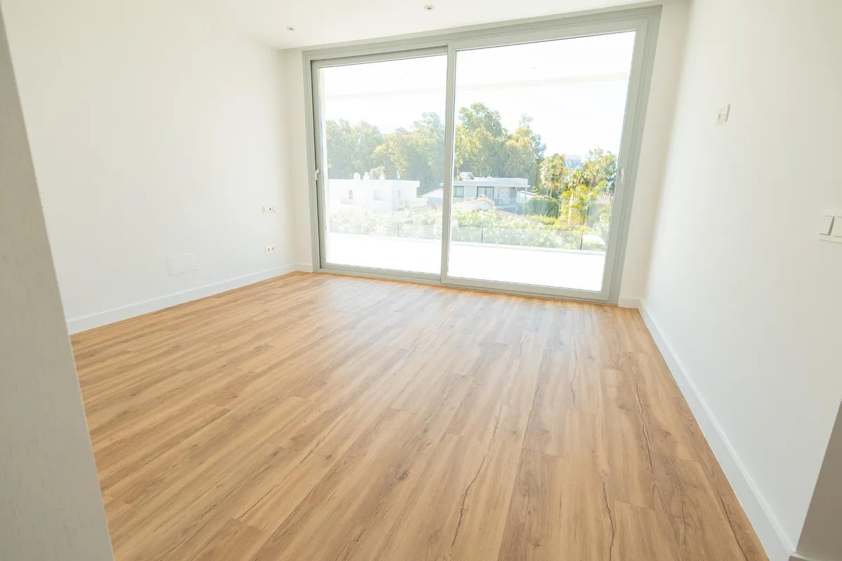 61db0b79-9eed-467f-a006-413e2aa78fd6