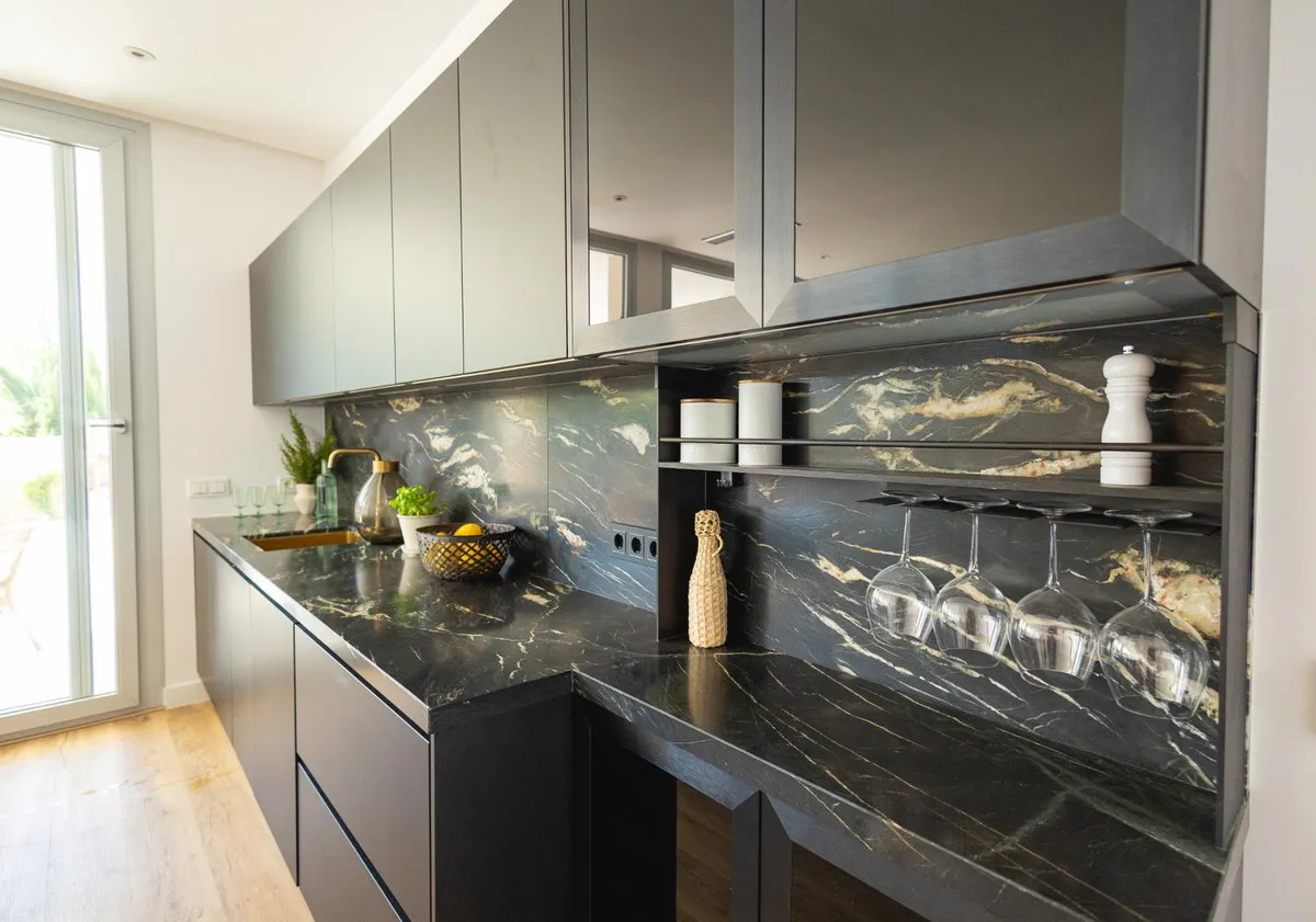 74ceb72b-f471-433f-81a1-ee0b3aca94b8