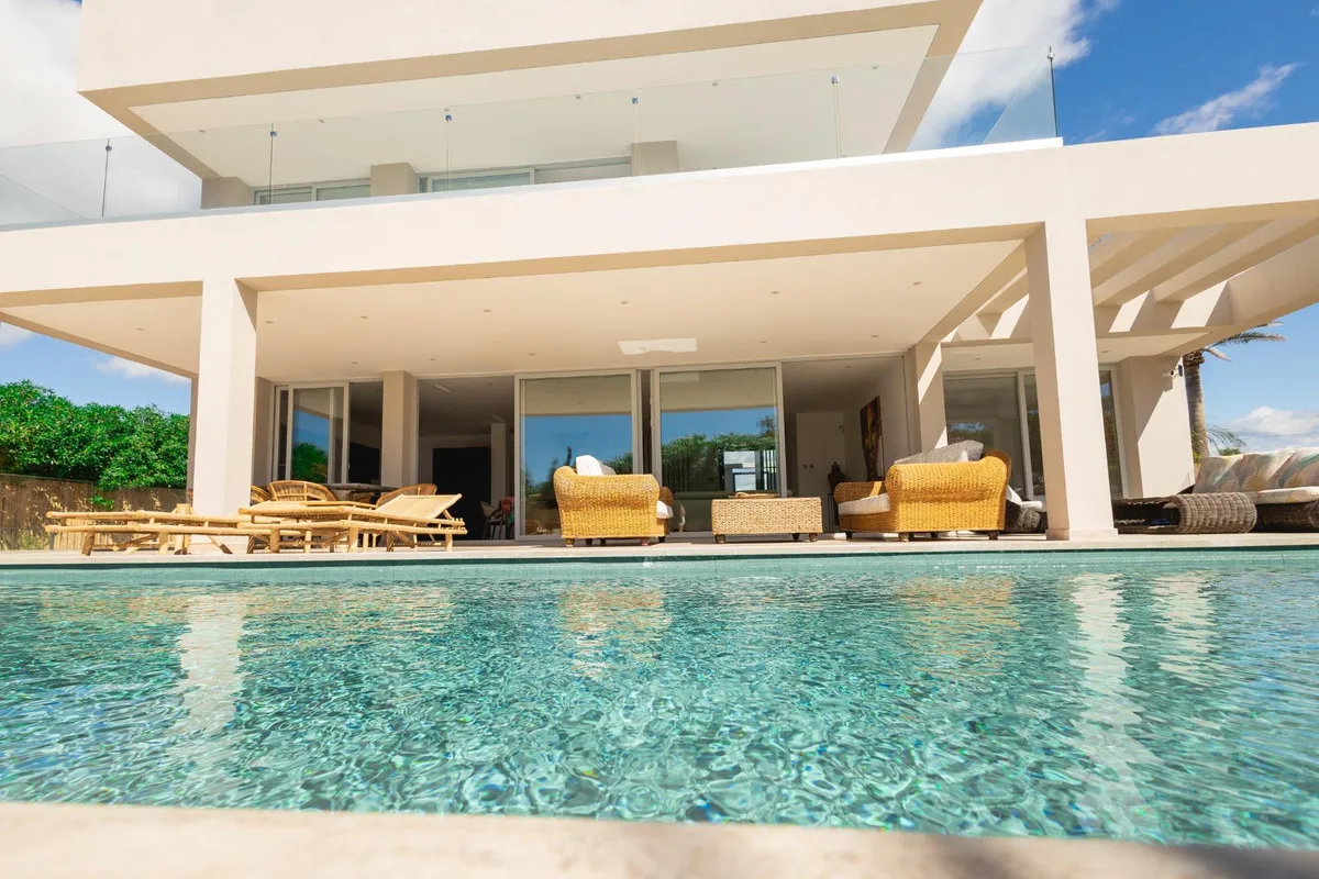 7e460a6b-8d77-4b73-add0-619f1e70b204