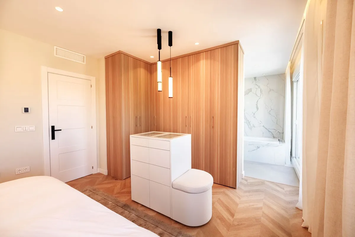 4cef1b20-9dfd-4946-bed4-a9cecf21d48a