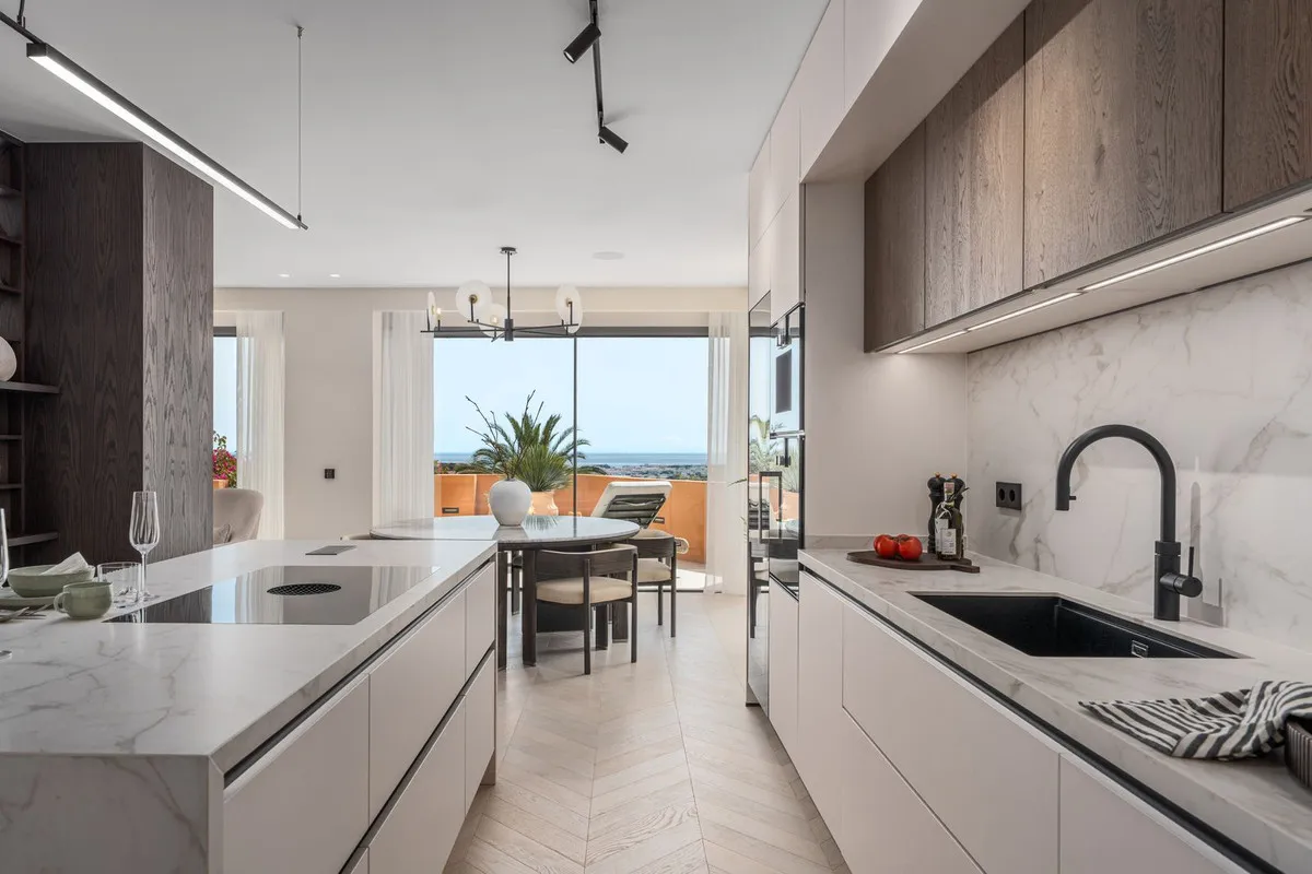 011d7a5a-6e83-45e7-a50a-59d8177bfb08