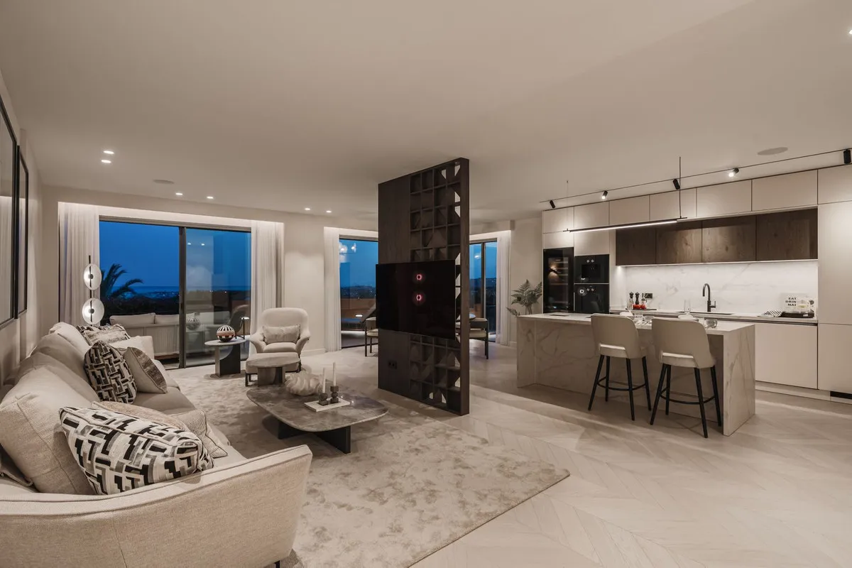 27e50ef1-93a1-408e-9593-8f8263d58808