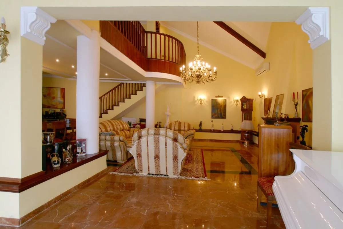 de16bdd0-b593-4317-a31b-036e619f10c4