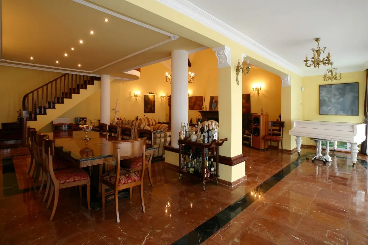 f1d0e26e-bc5b-4665-9bc5-afd29dc415aa