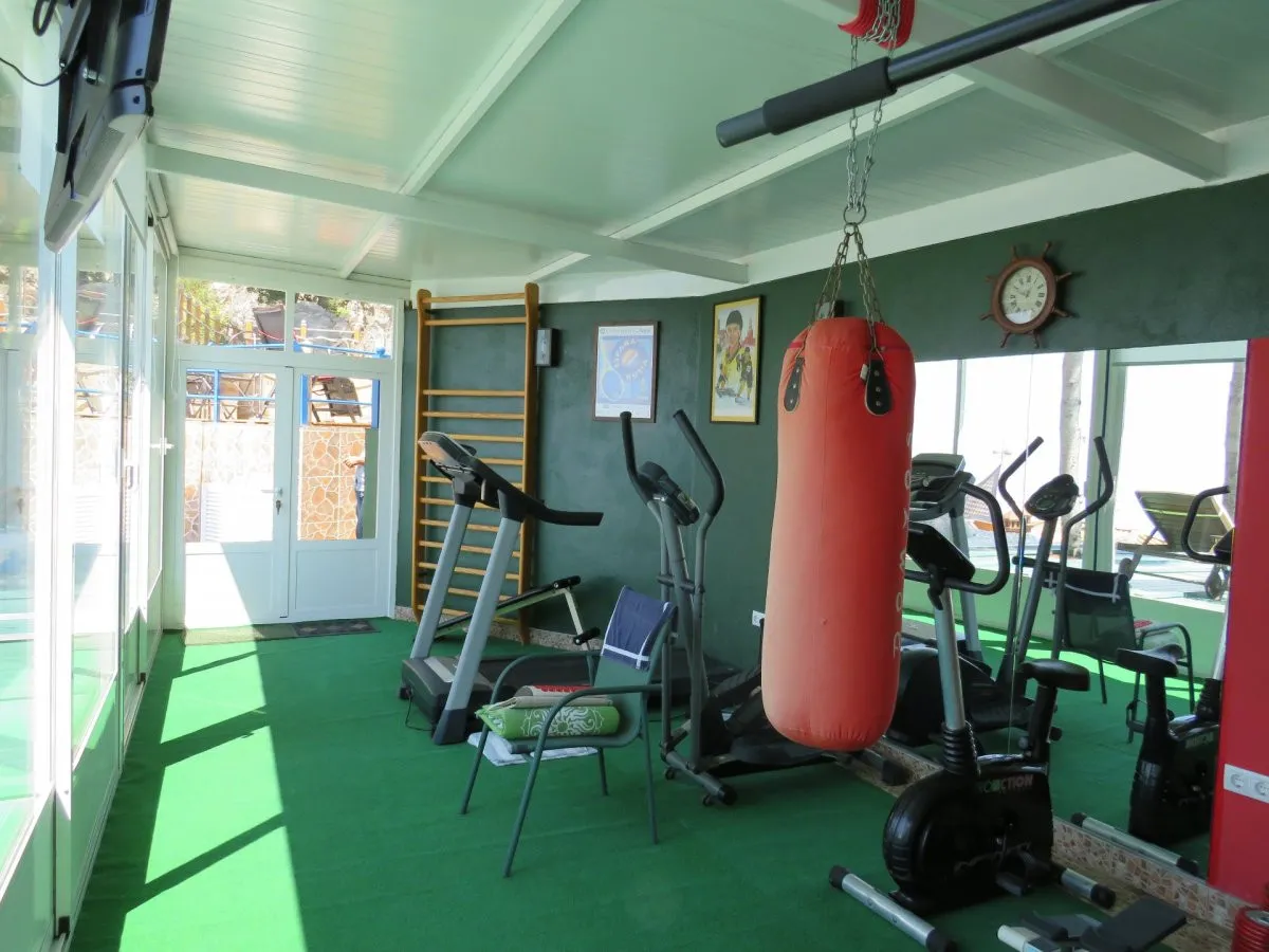 f3215bf0-b8f0-4ef8-963e-9eef6d3fddee