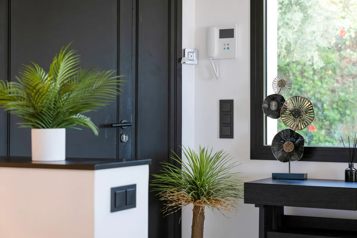 29d9cc16-611b-41c1-a23f-213499c1c2db