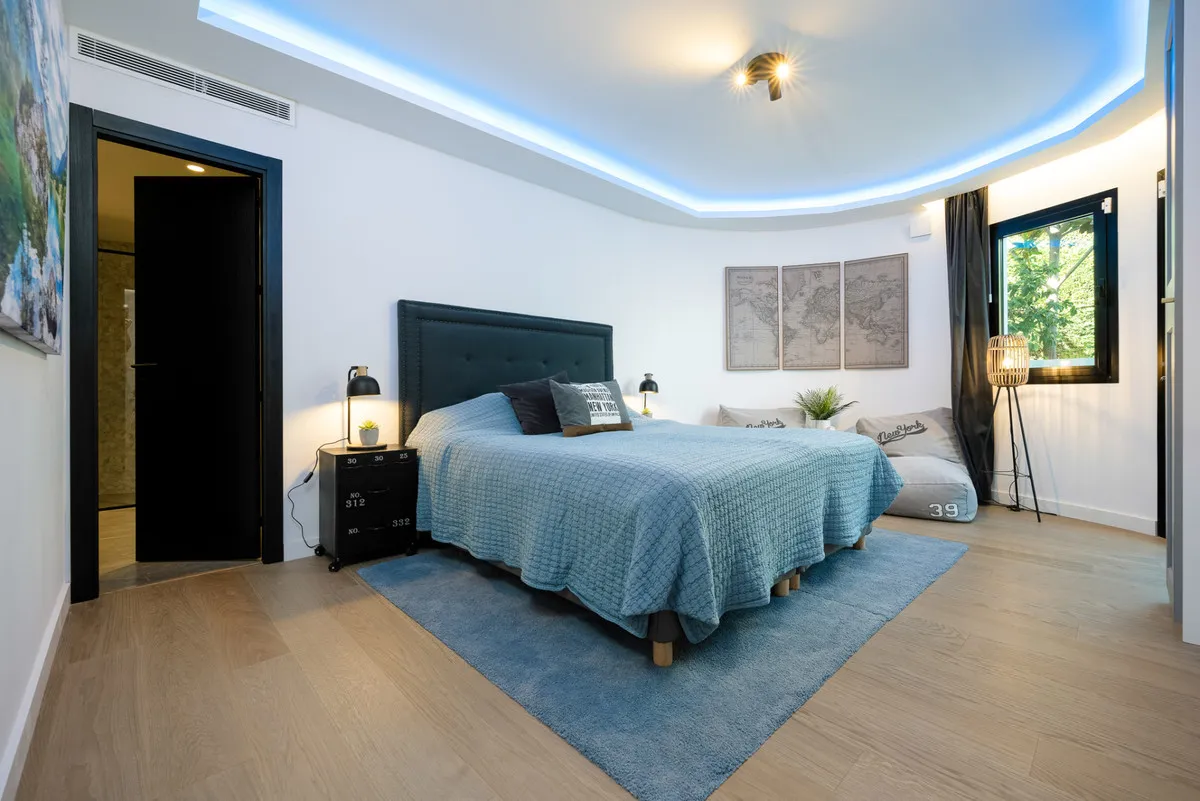 7cac3e80-d533-47f4-8f48-95c27651151b