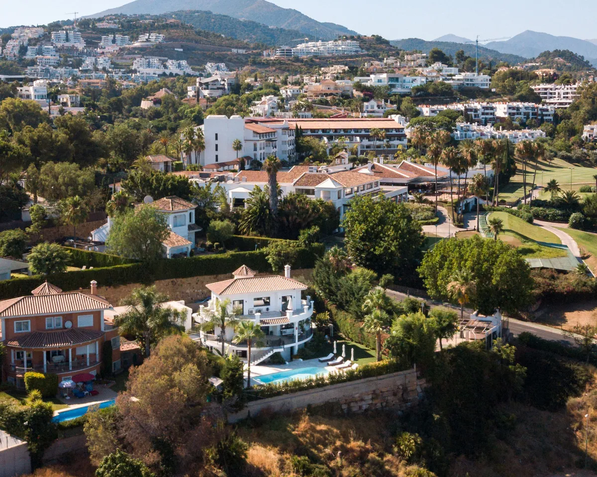 83049b3f-e9bd-49c7-b833-16bdb2a1b2bf