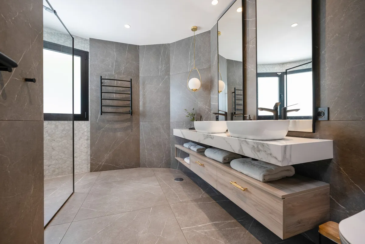 fb79bf86-3c8e-4892-9d06-4291b4dee6d9