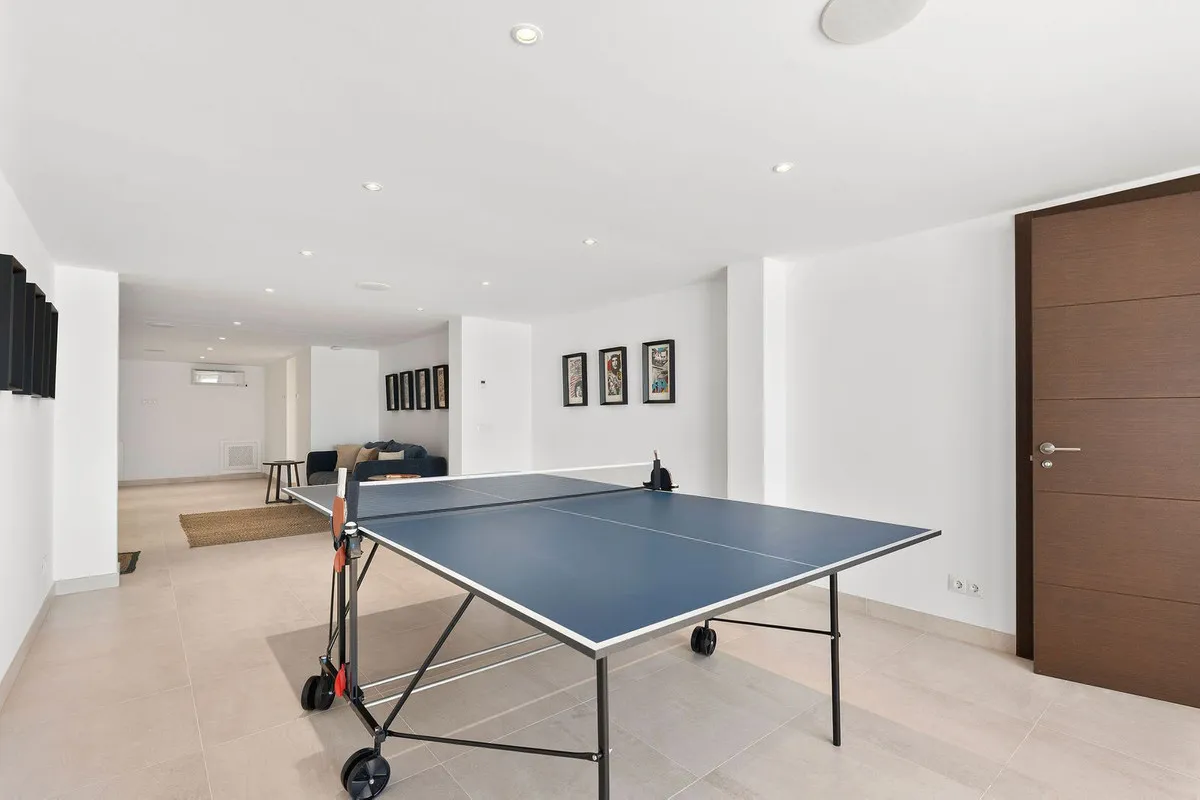 055bc6e6-becb-49d0-848d-8c3f68d76a66