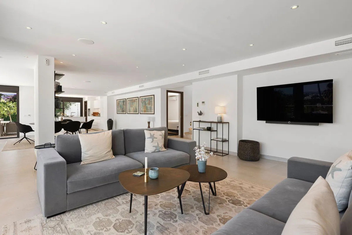 0f589c5a-9611-4ff7-9ac5-36961dff2c3d