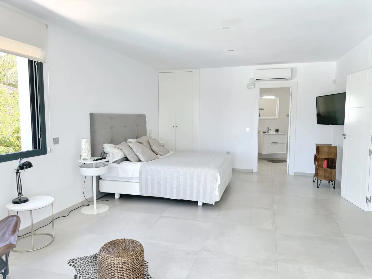 1c97347f-cd30-4c31-bf92-b4aee6f8d6df