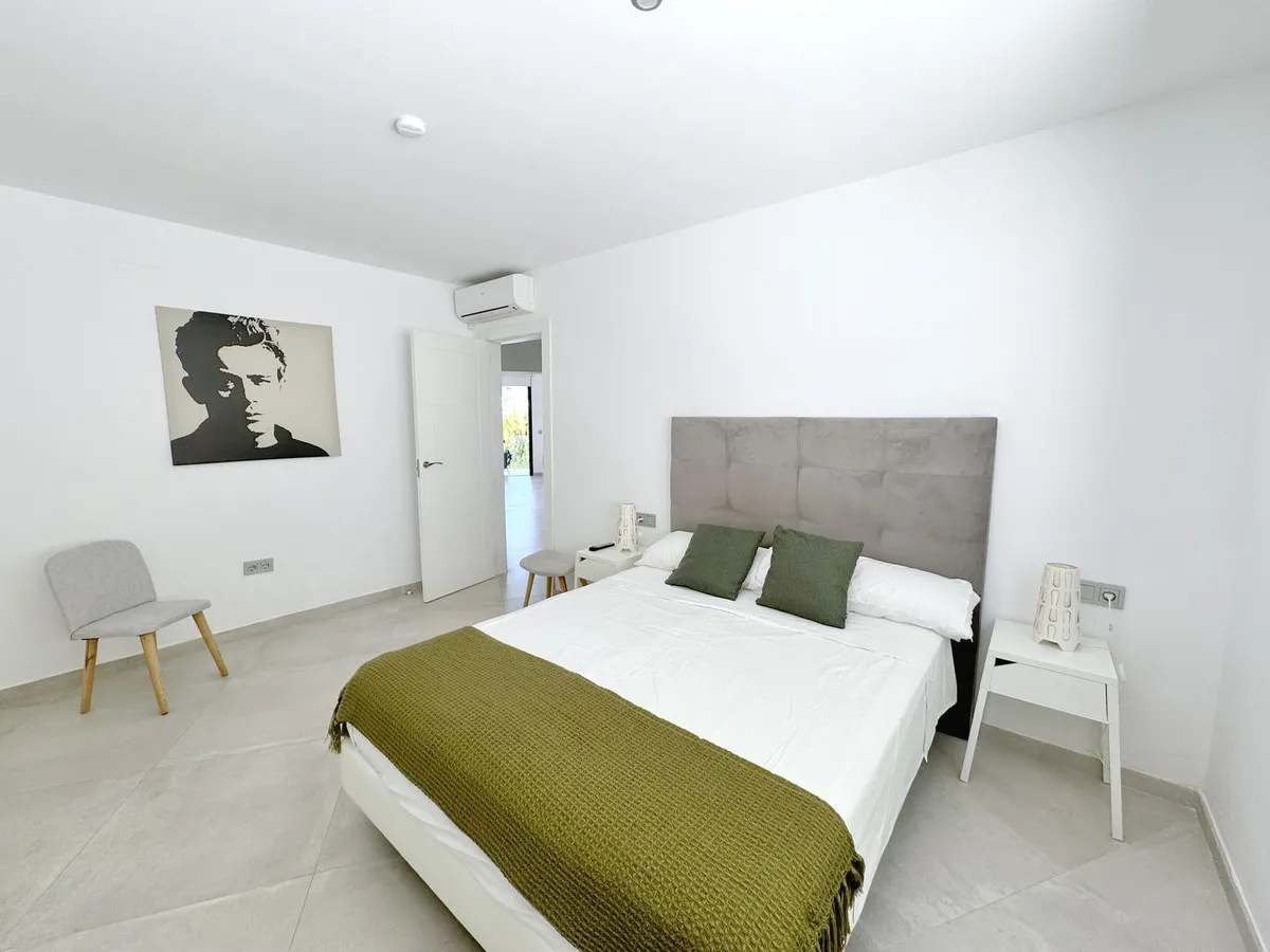 1db51397-e1af-4de0-a3b2-63ce771fa461