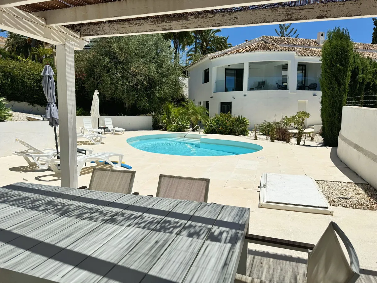 95162f74-b8ee-4c86-af96-fd11a5a2980d