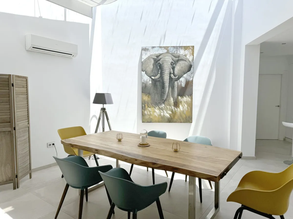 b5544fe1-5f57-4828-9093-21701b294544