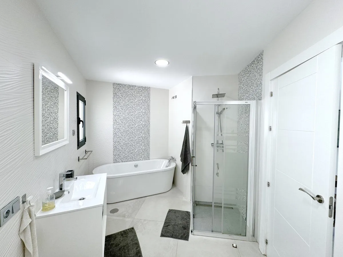 c82a7653-0be5-4311-813c-45700dc5eeca