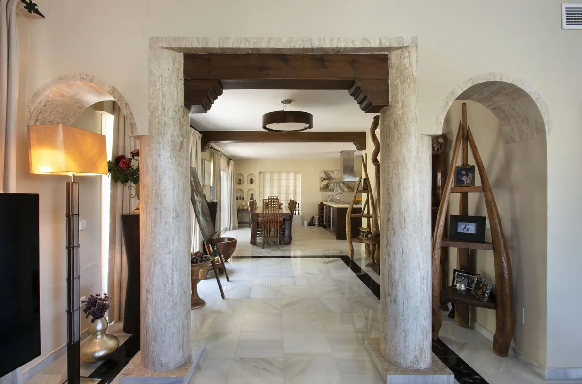 8f2c9cc6-3003-4c9b-8567-cbee059b901f