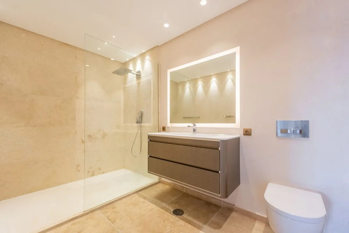 395d212a-0526-43da-a8bc-a3f31b82c0e9