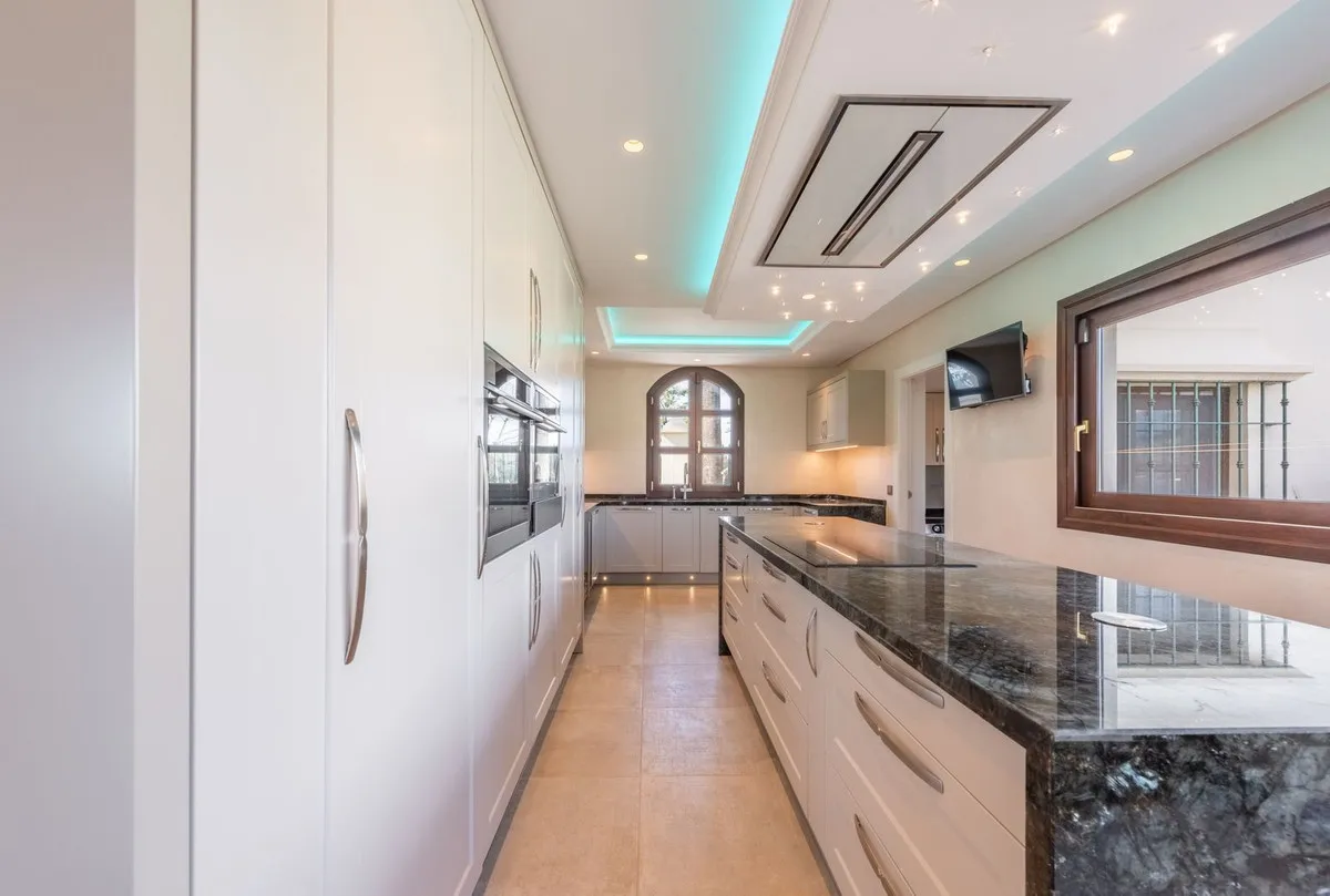 43e71ff9-17d4-4f60-afaa-320a56d9caf2