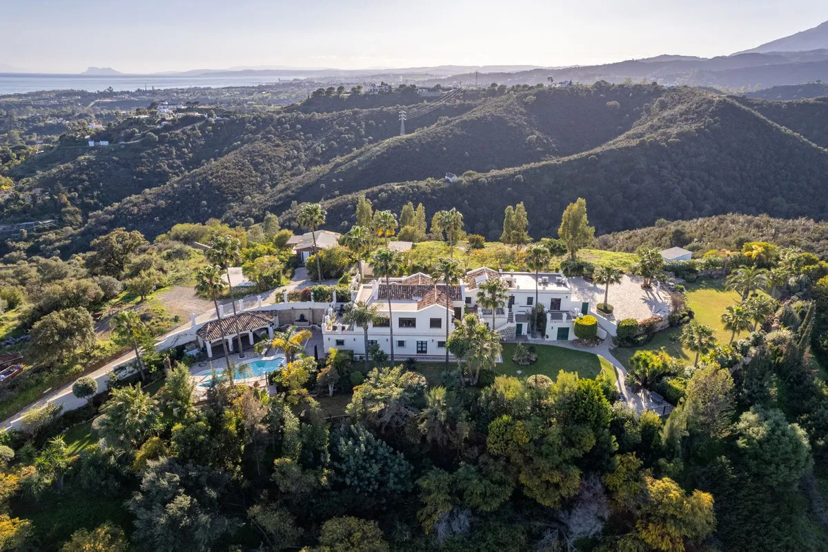 6c19b637-bb0e-4564-8f41-b7a156deb428