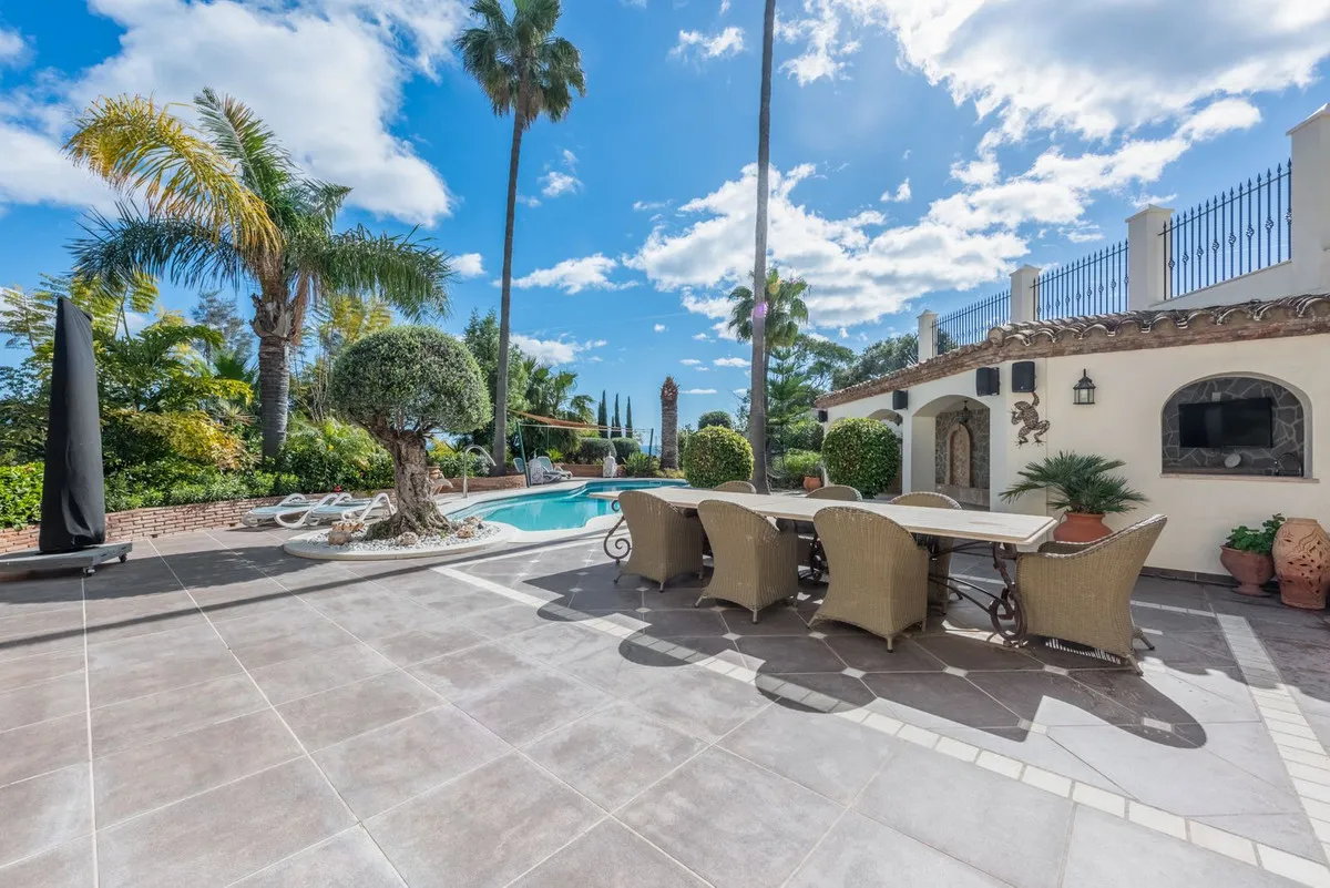 ee2ada89-ec86-43fb-a339-a86dc5e27b51