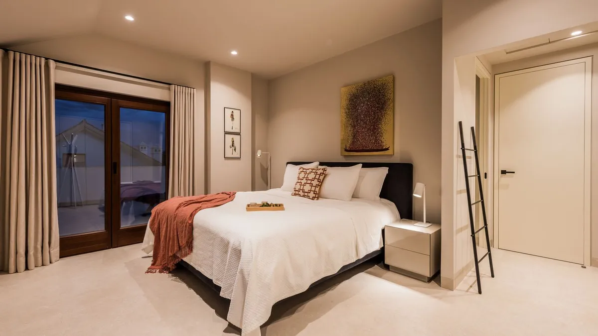 32e5c596-5029-4dff-83fc-6782b0c66d6e