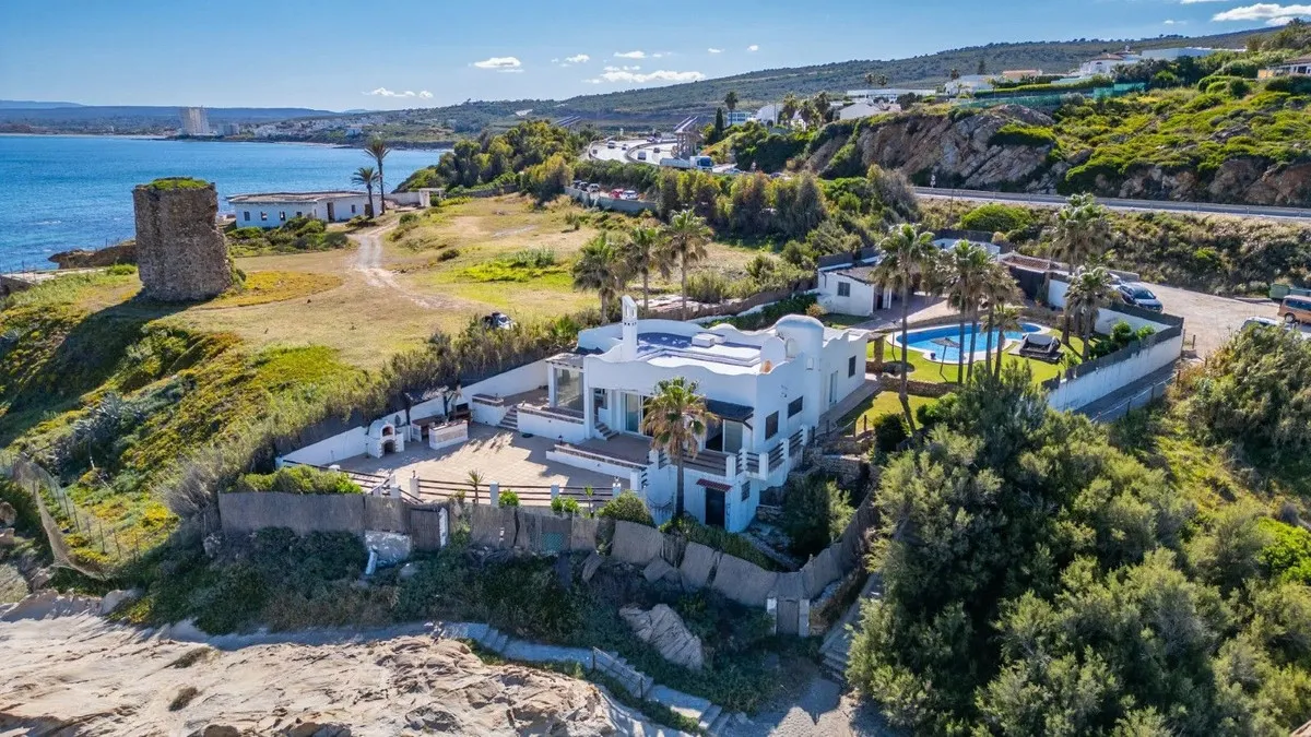 374f5a6b-4d57-44da-9245-db2a094a2444