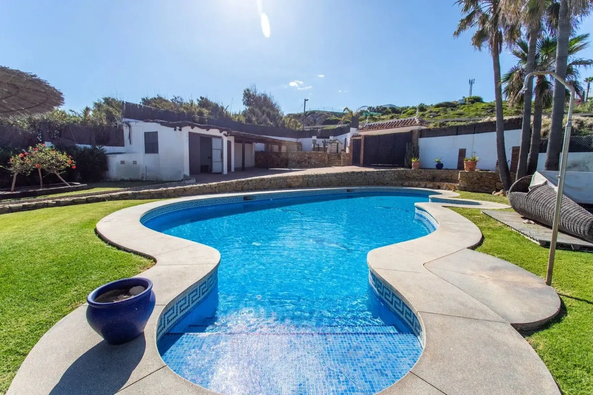 46b08039-e3d2-46b1-a953-3df49cd6d220