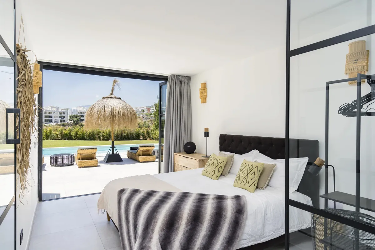 4b5d4098-5987-4e5c-9115-0eff83d69ecd