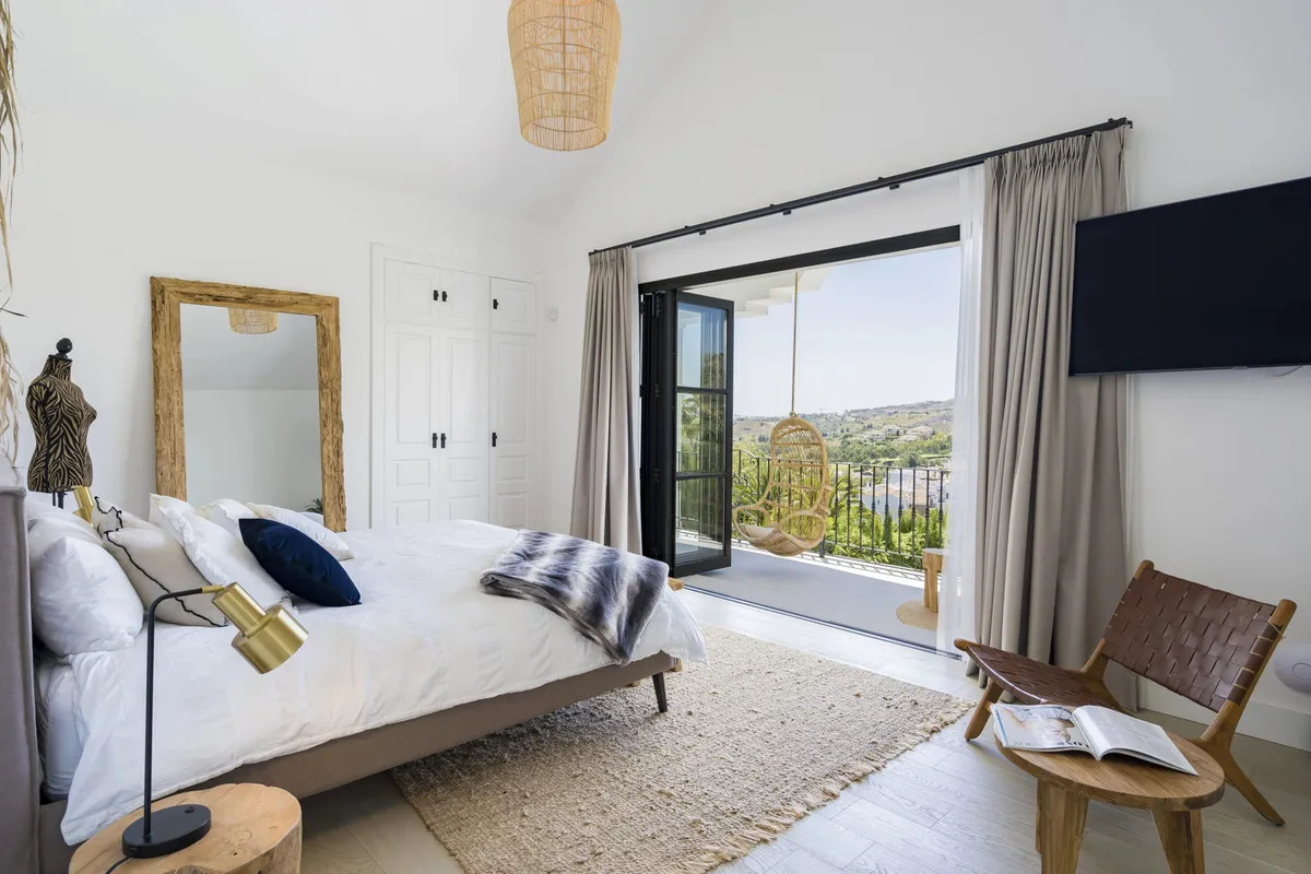 509f879b-80b5-4b40-8083-0b10c6fccc58