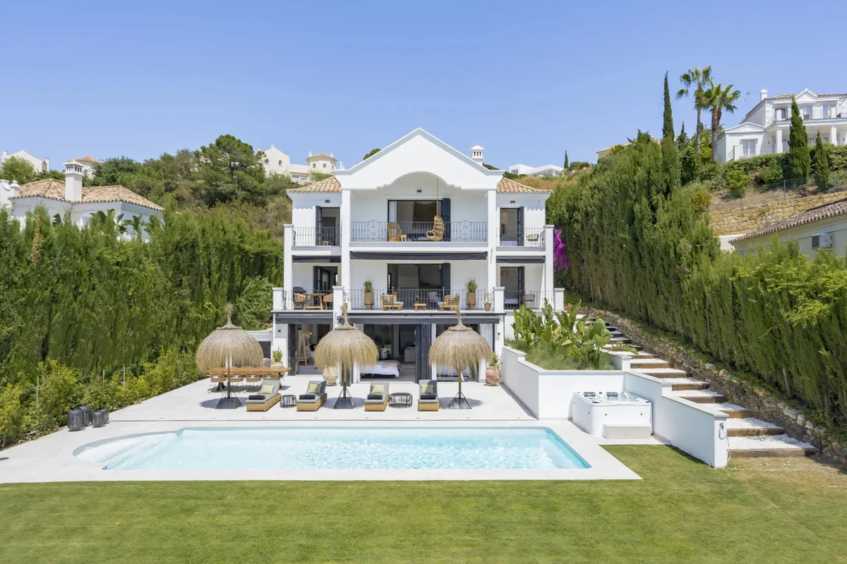 db40fe13-a145-46f1-8986-37928bf7c89d