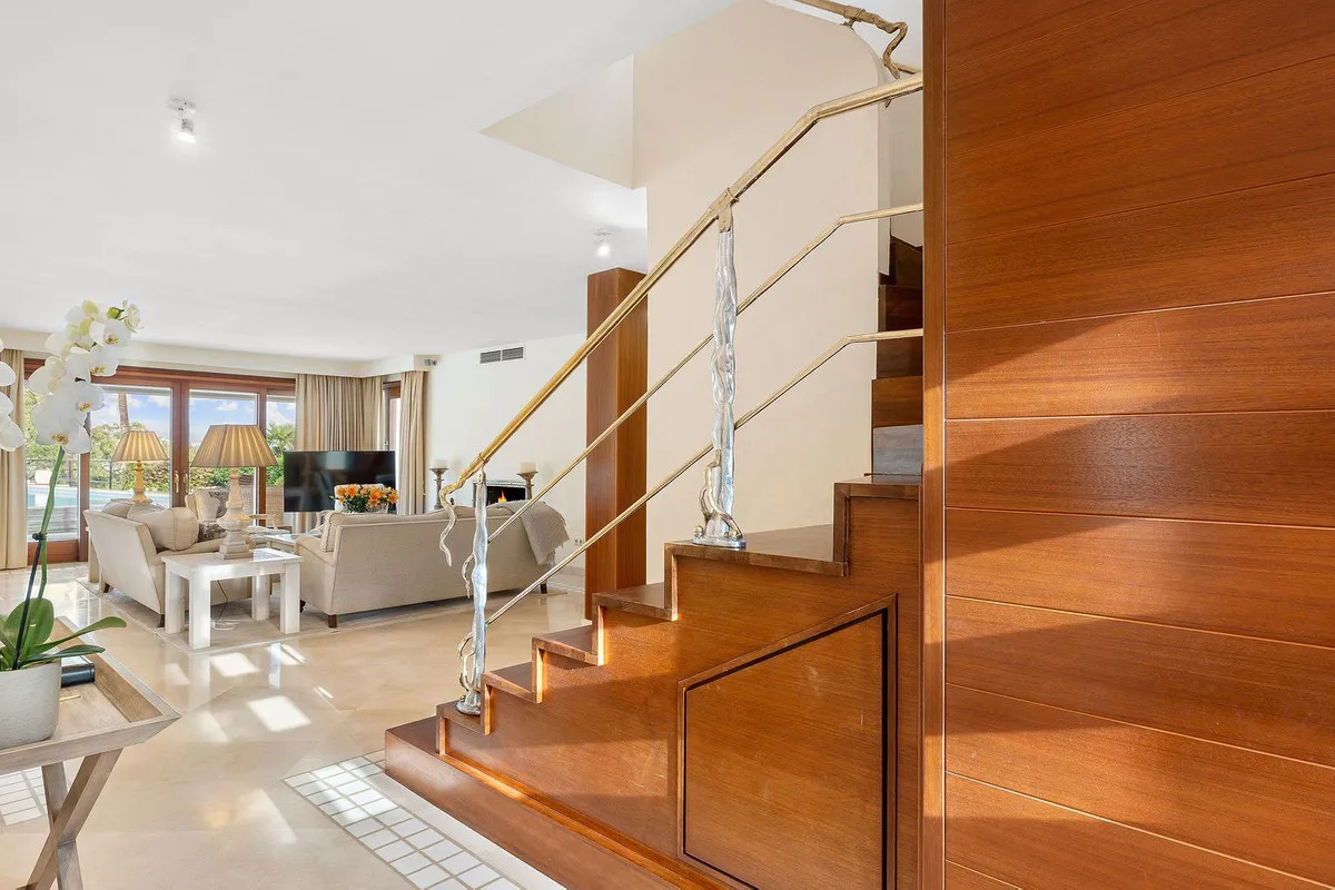 72f28e1d-936d-49ee-8dec-2ba537fffdad