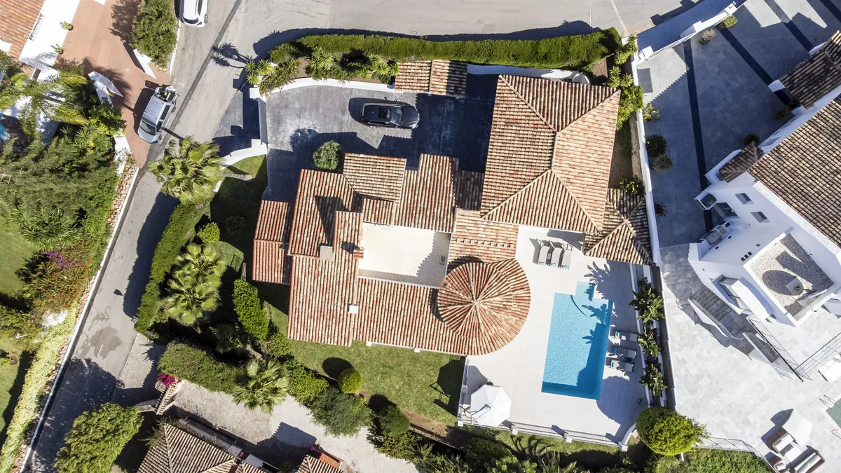 117d5a8b-c2ab-4cb7-9f52-8174b40d7089