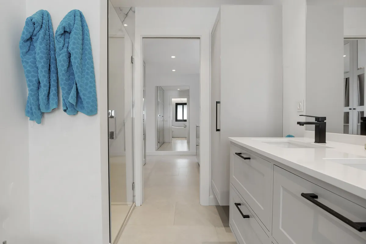 1c39f61c-44b2-44a9-95f0-104d513fb407