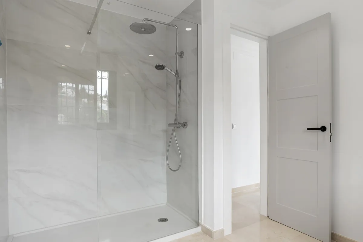 cec21b94-708a-487f-a552-f2a7f6617cf9