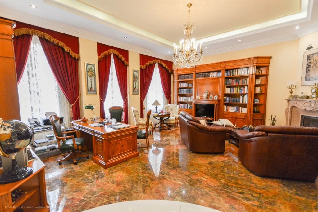 959456a1-8457-4279-9638-0a53bb1914cb