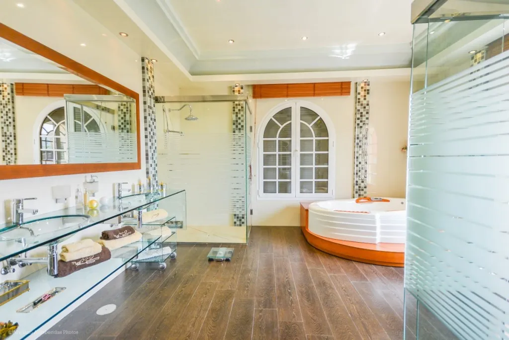 b26d1ec8-d01c-4265-a198-7cf3a4814569