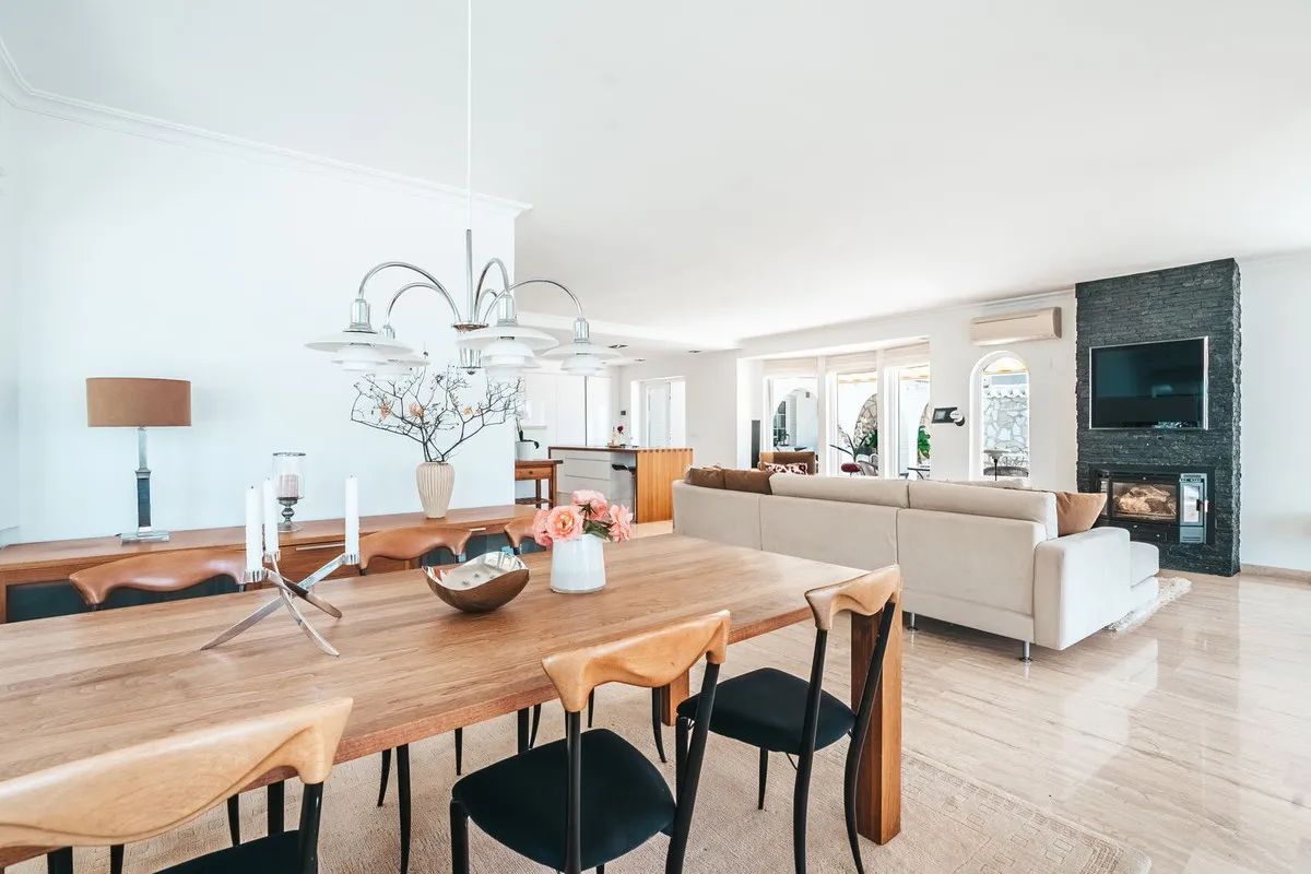 3306523e-d5d1-420d-ba61-e476ff823126