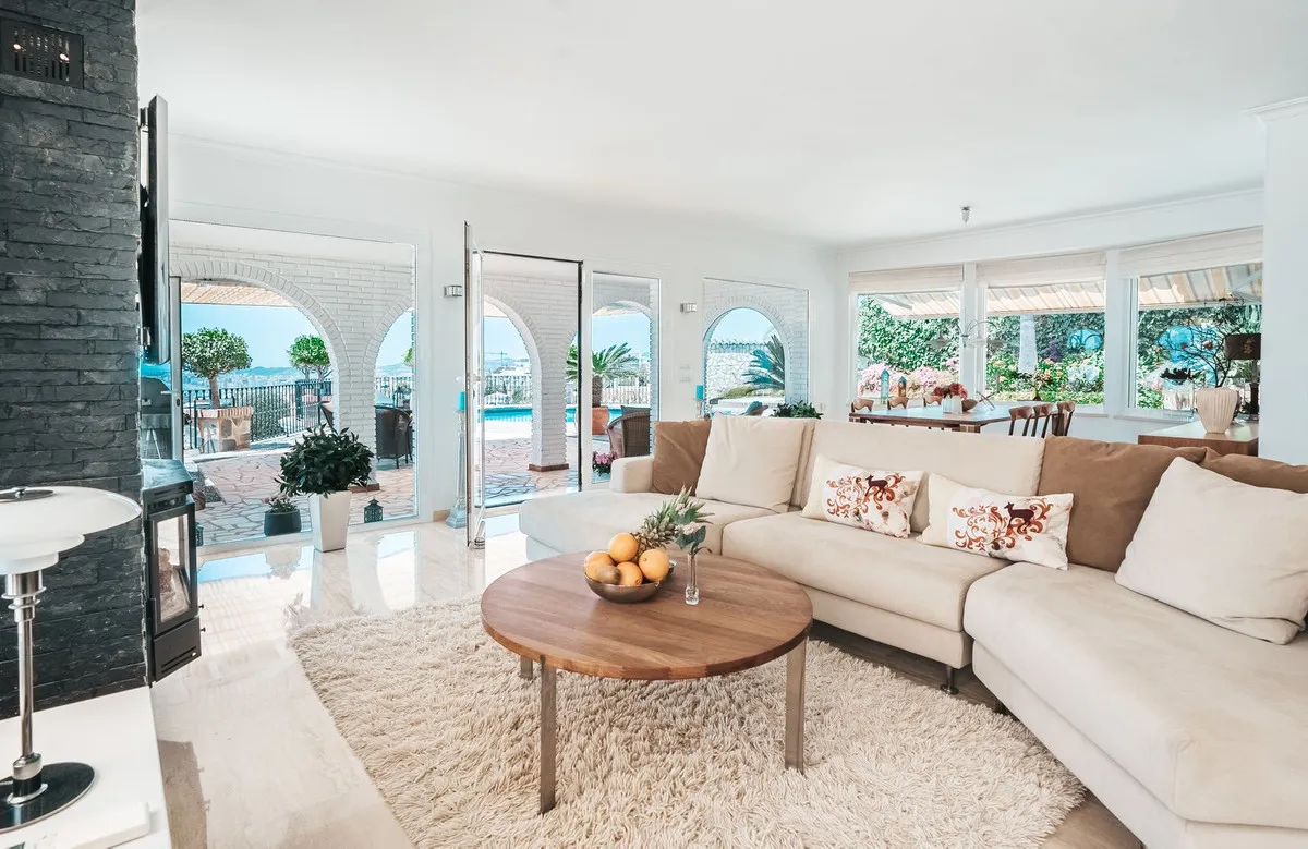 53be8fc6-b14a-4cd8-b985-9f5a18b68c37