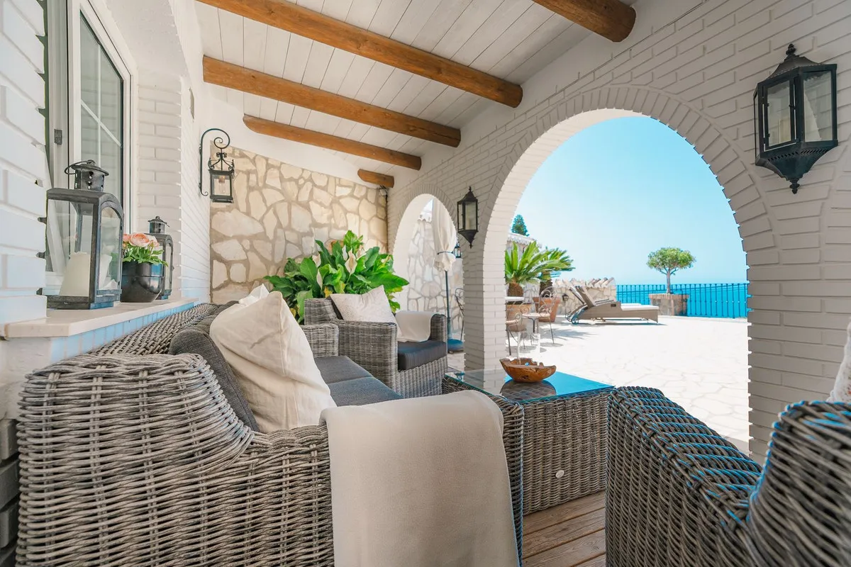 634613a4-c06c-4270-89a4-10ae9ea46d8f